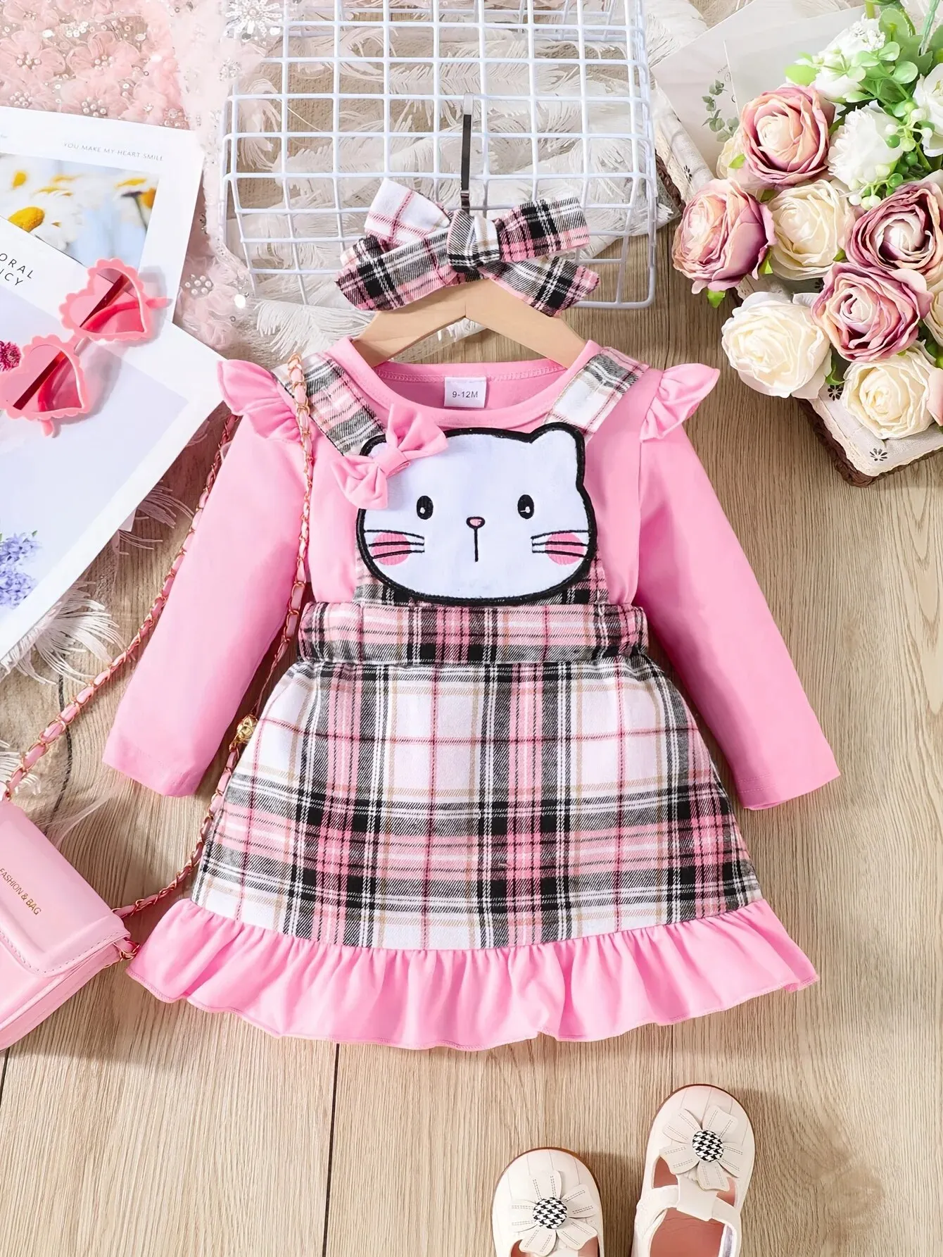 Spring and Autumn Baby Girl Flying Sleeve Long Sleeve Base Shirt + Plaid Cute Cat Patch Embroidered Suspenders Skirt 2 Sets