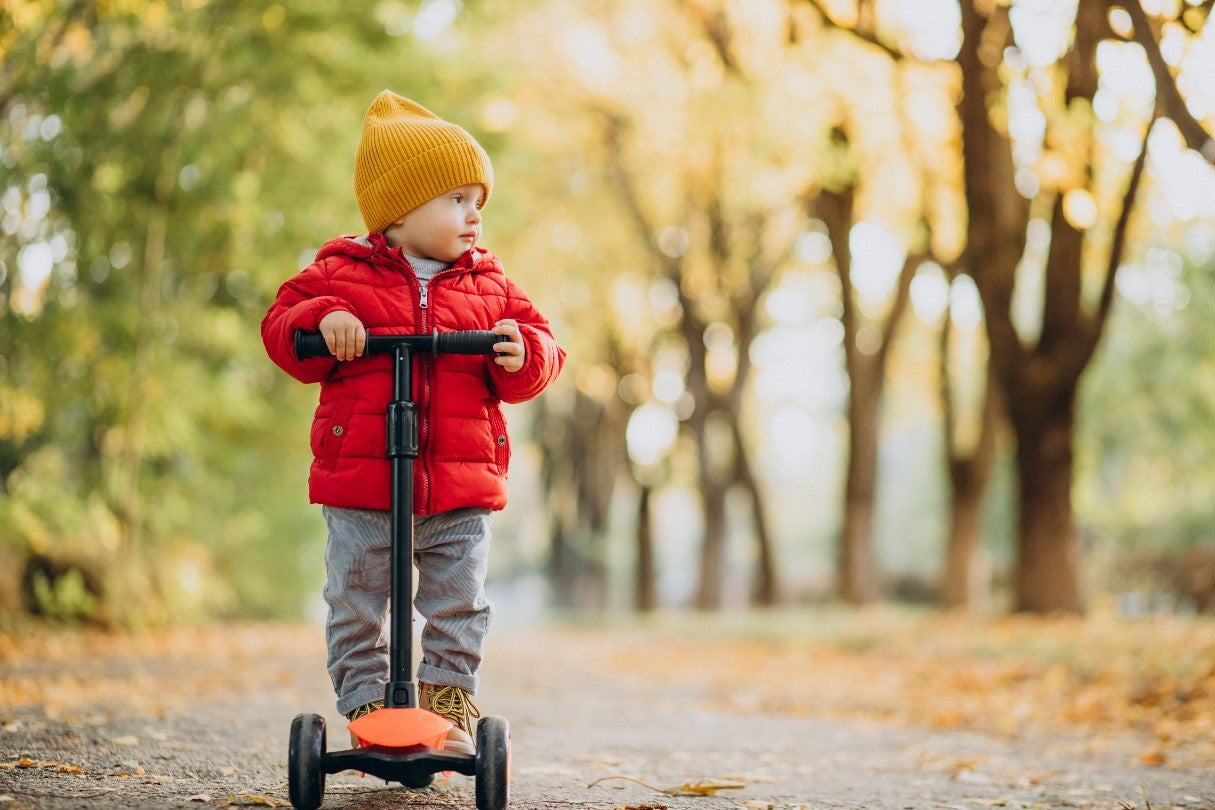 Dressing Your Child For Autumn Outdoor Play